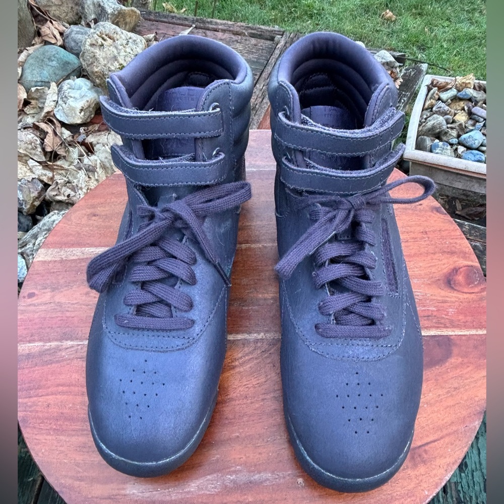 Reebok High-Top Sneakers Size
